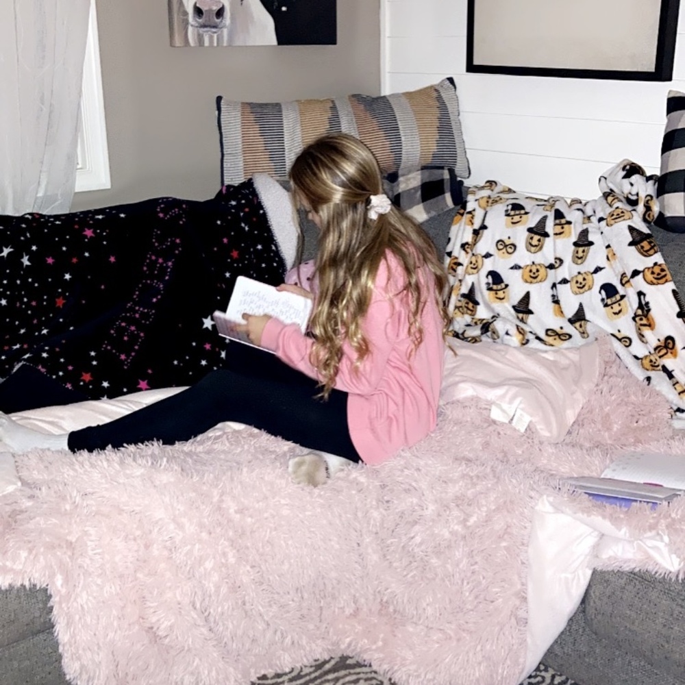 Meet your Posher, Saige